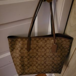 Large leather Coach Tote